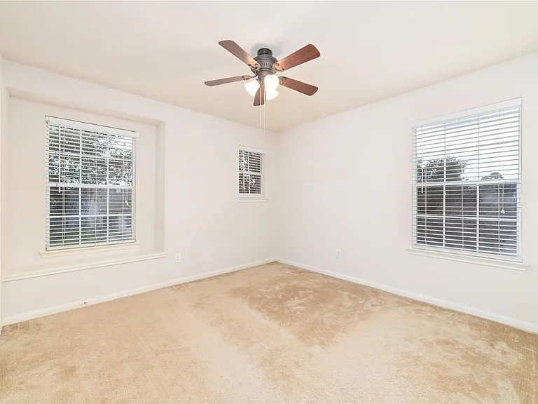 21311 Shadow River Ln — Photo 30