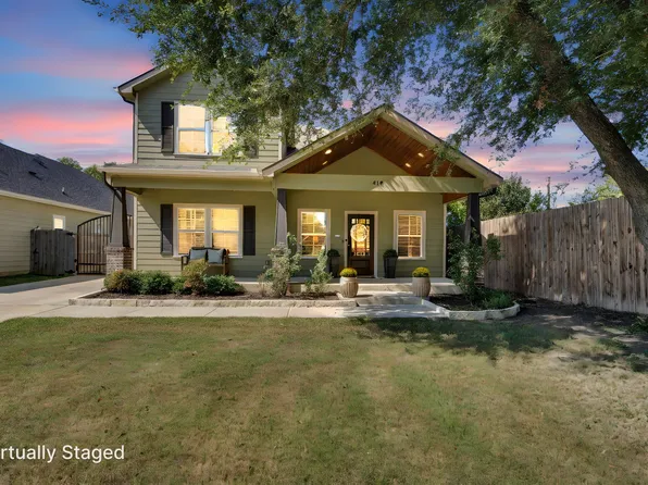 419 Coleman St, Waxahachie, TX 75165