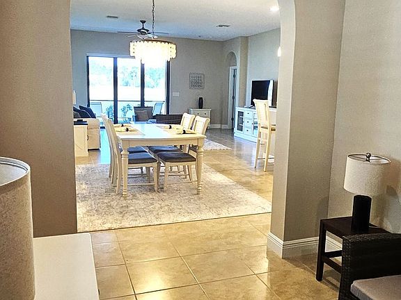 3rd image of 10468 Crooked Creek Dr #101