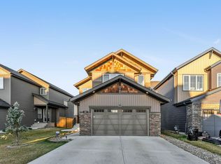 1407 Graydon Hill Way SW, Edmonton, AB T6W3C9