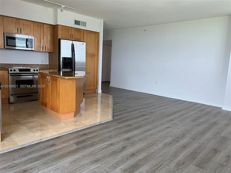 1745 E Hallandale Beach Blvd #802W — Photo 6