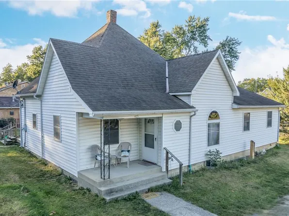 405 N Murray Ave, Braymer, MO 64624