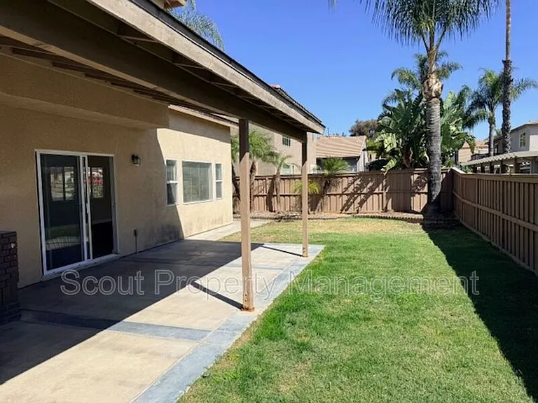 43174 Teramo St — Photo 32