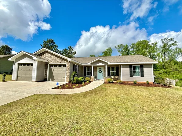 2331 Ben Brown Rd, Valley, AL 36854