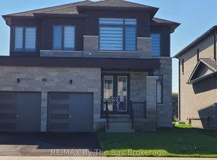 90 Sun Valley Ave, Wasaga Beach, ON L9Z1J7