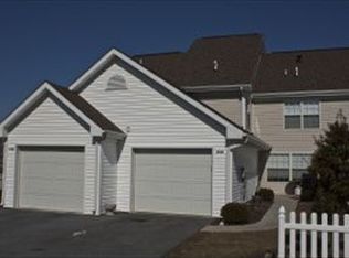 652 Farnum Rd, Lititz, PA 17543