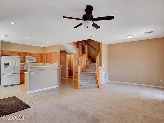 3rd image of 5511 Parlay Way Unit 102