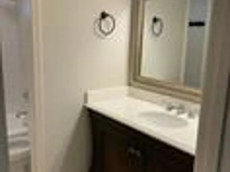 5430 Lake Lindenwood Dr — Photo 11