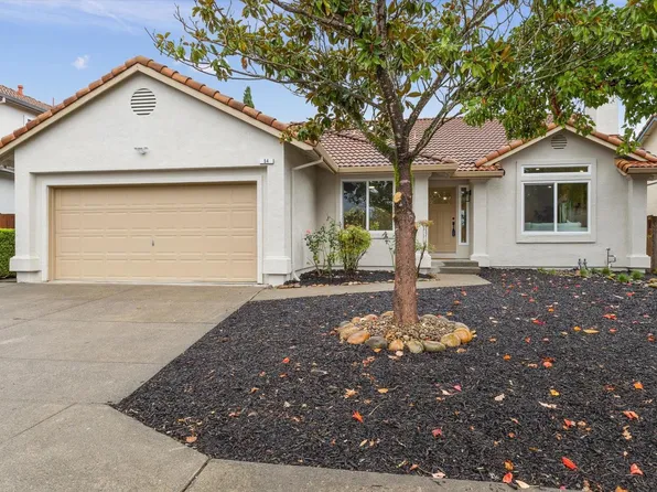 54 Brianne Circle, Windsor, CA 95492