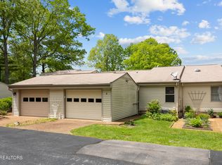 2 Woodland Ct, Crossville, TN 38558