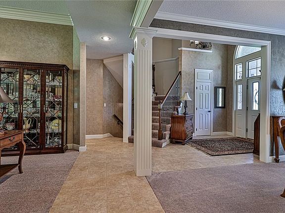 2nd image of 2608 NW Ashurst Ln