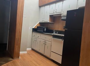 50 W Forteen Mile Rd UNIT E, Clawson, MI 48017