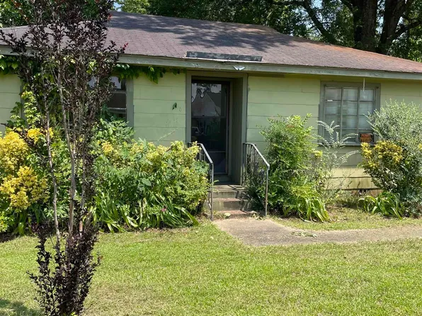 16 N Elm Ave, Sylacauga, AL 35150