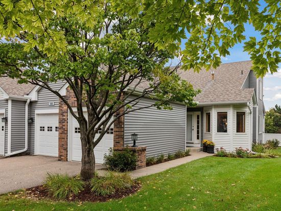 900 Windemere Way, Burnsville, MN 55306