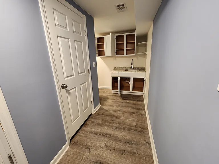 1603 Richards St — Photo 21