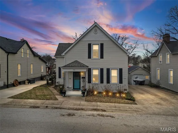341 Stafford St, Washington, MO 63090