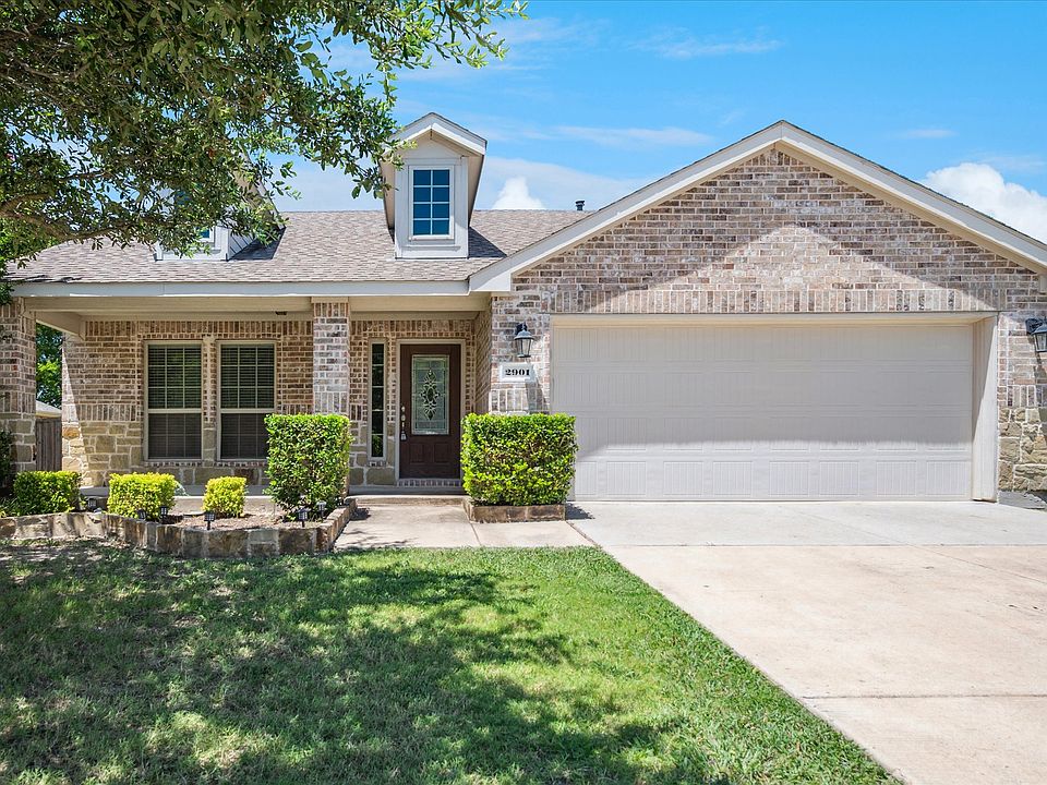 1st image of 2901 Palo Pinto Dr