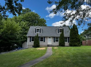 411 Hannastown Rd, Derry, PA 15627