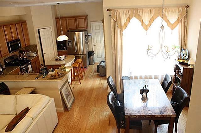 2nd image of 740 Matthew Pl