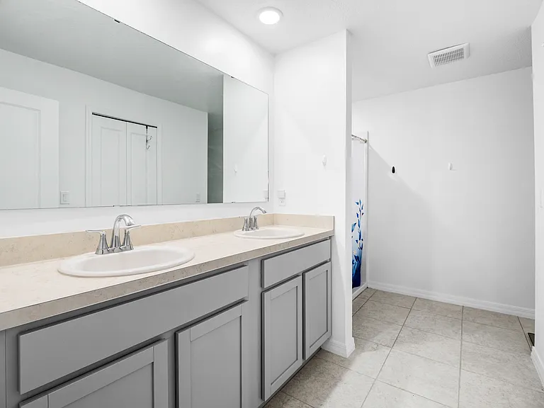 1011 Starfire St SE — Photo 17