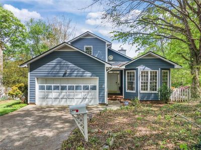 11 Park Village Ct, Greensboro, NC, 27455