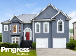 669 Washington Dr, Jonesboro, GA