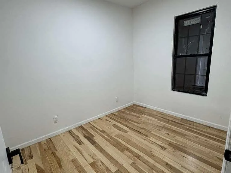 1827 Amethyst St — Photo 6