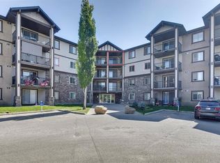 60 Panatella St NW #1413, Calgary, AB T3K0M1