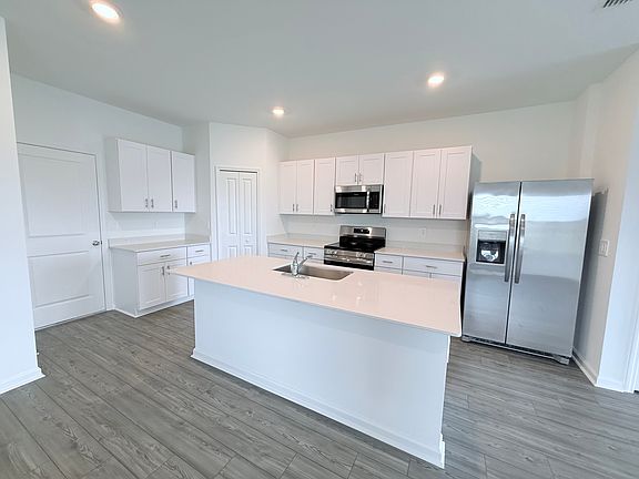 2nd image of 4871 SW 80th St