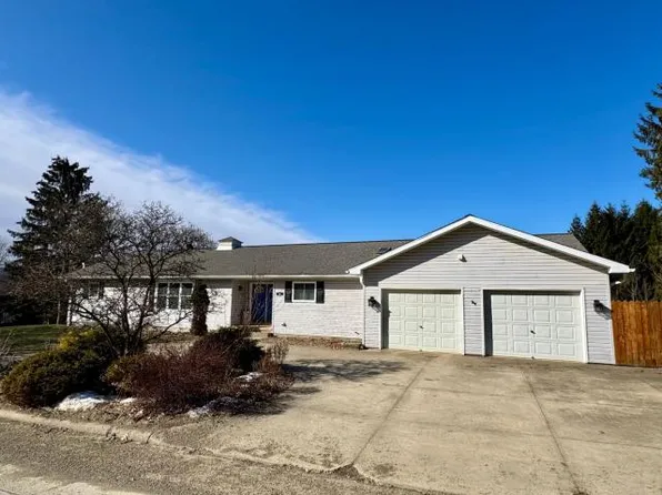 381 Buchanan St #5, Warren, PA 16365