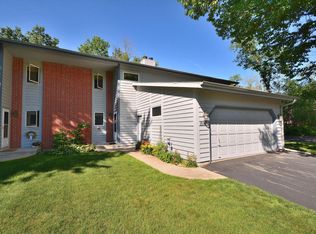 15145 Marilyn Dr, Elm Grove, WI 53122