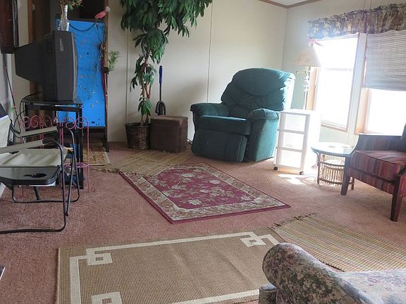 3rd image of 2990 W C St #20