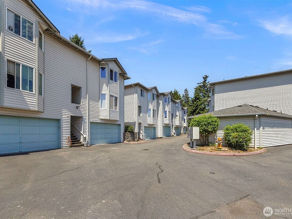 1st image of 10 E Casino Road #4