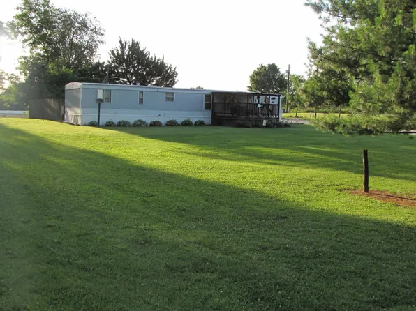 296 Dillard Ave, Rineyville, KY 40162