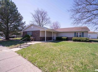 3913 N Melcosta Dr, Peoria, IL