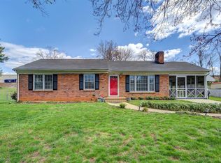 110 Middleboro Pl, Lynchburg, VA 24502