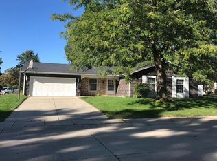 1501 Strathmore Ct, South Bend, IN