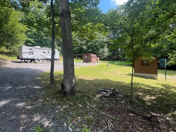 83 Seneca Ridge Rd, Great Cacapon, WV 25422