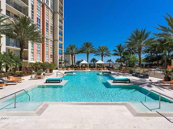 2nd image of 550 Okeechobee Blvd APT 514