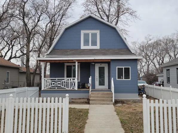 545 Montana Ave SW, Huron, SD 57350