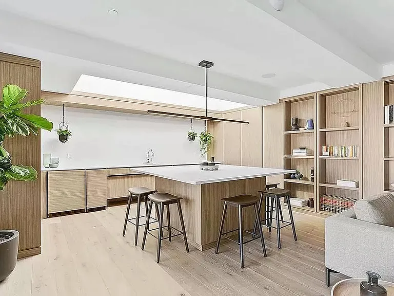 555 Waverly Ave #1K — Photo 13