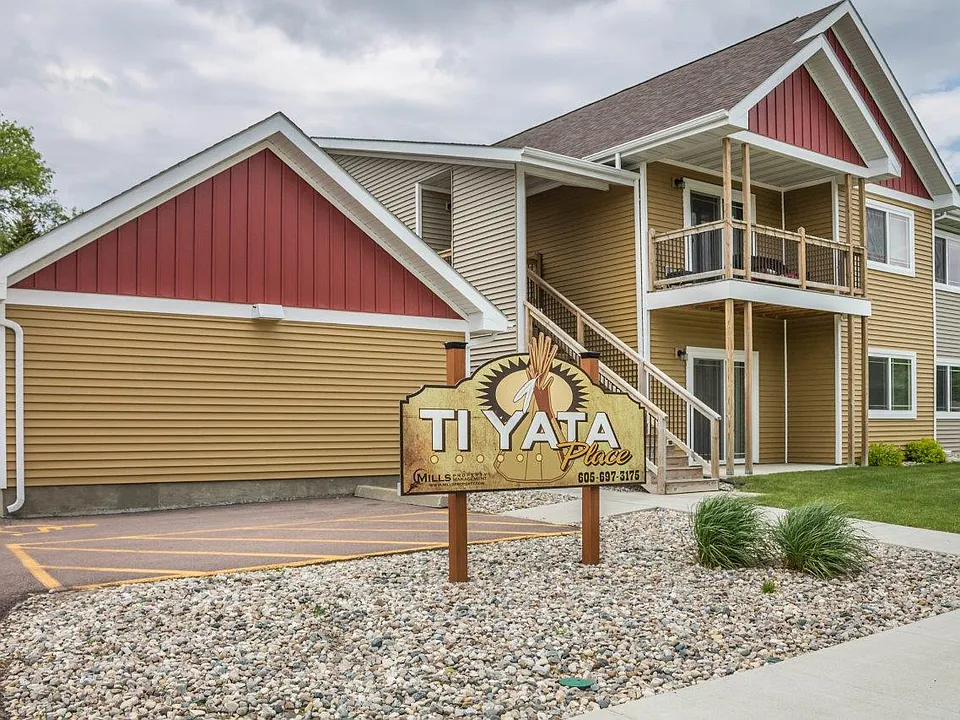 Tiyata Place Apartments