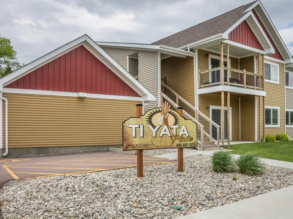 Tiyata Place Apartments, 918 Onaka Trl #F8b914626, Brookings, SD 57006