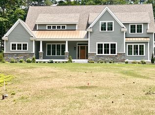 155-155B Range Rd, Windham, NH 03087