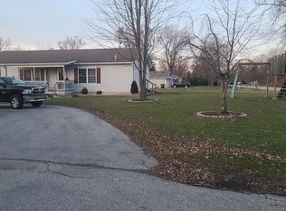 4710 W 107th Pl, Crown Point, IN 46307
