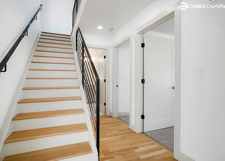 6083 S Sycamore St — Photo 18