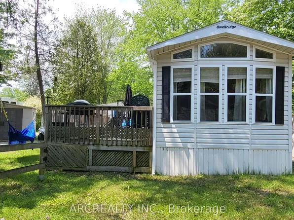 10 Chickadee Ct, Georgina, ON L0E 1N0