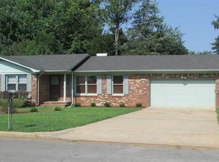 6127 Rickwood Dr NW, Huntsville, AL 35810