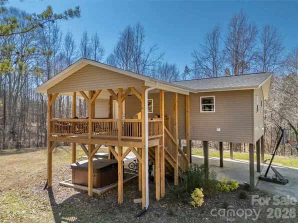 180 Nanhart Ct, Rutherfordton, NC 28139