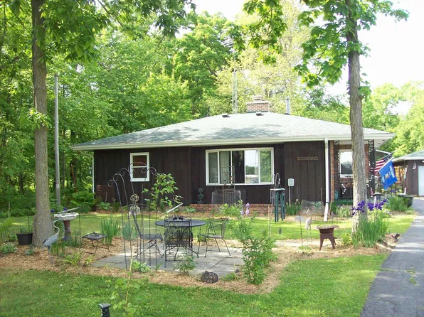 W6052 County Road D Road, Montello, WI 53949
